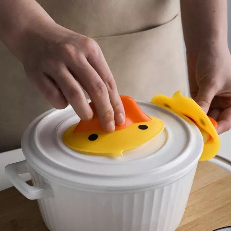 2 Pcs Silicone Small Yellow Duck Pot Gripper, Heat Insulation Hot Plate Clip, Duck Anti-scald Baking Cooking Grips, Kitchen Finger Protector, Microwave Hand Protector Clip 2 Pcs Silicone Small Yellow Duck Pot Gripper, Heat Insulation Hot Plate Clip, Duck Anti-scald Baking Cooking Grips, Kitchen Finger Protector, Microwave Hand Protector Clip